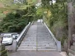 竜華院(釈葉山 龍華院弥勒護国禅寺)の建物その他