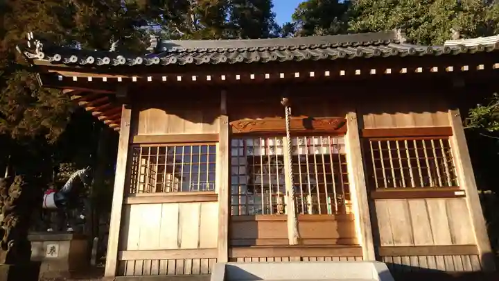 八幡神社の本殿・本堂