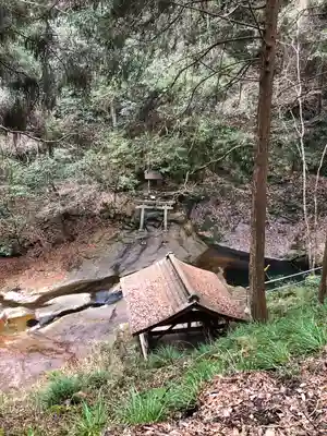 龍鎮神社(奈良県)