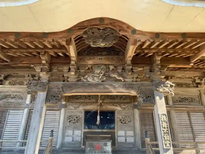 西蓮寺の本殿・本堂