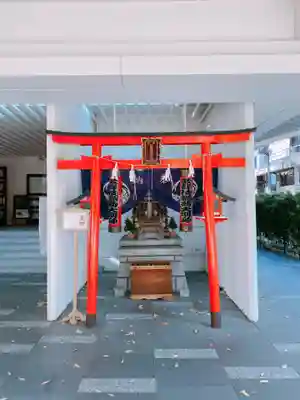 歌舞伎稲荷神社の鳥居