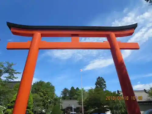 湯倉神社の鳥居