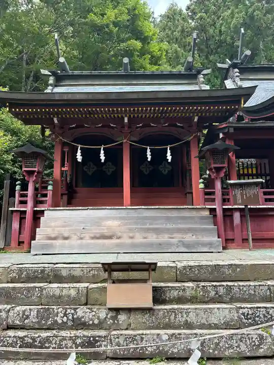 新海三社神社(長野県)