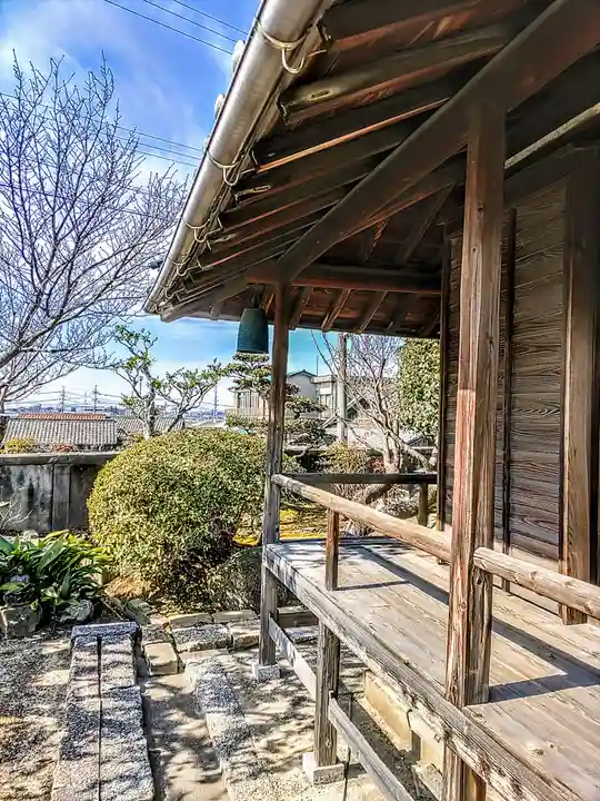 秋篠寺の本殿・本堂