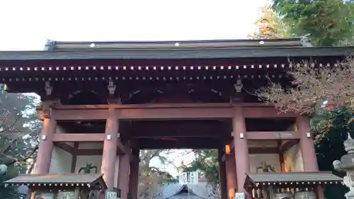 大宝八幡宮の山門・神門