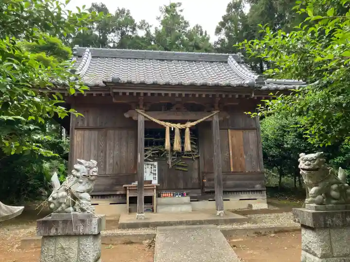 耳守神社の{uncategorized: "未分類", other: "その他", undefined: "問題あり", building: "その他建物", grave: "お墓", sacred_gate: "鳥居", guardian: "狛犬", statue: "像", buddha: "仏像", history: "歴史", nature: "自然", garden: "庭園", animal: "動物", pagoda: "塔", temizu: "手水舎", mountain_gate: "山門・神門", sanctuary: "本殿・本堂", subordinate: "末社・摂社", art: "芸術", scenery: "景色", jizo: "地蔵", ema: "絵馬", goshuin: "御朱印", omikuji: "おみくじ", items: "授与品その他", amulet: "お守り", goshuincho: "御朱印帳", eats: "食事", festival: "お祭り", votive_dance: "神楽", shichigosan: "七五三参", wedding: "結婚式", experience: "体験その他", initially: "初詣", around: "周辺", anti_infection: "感染症対策"}