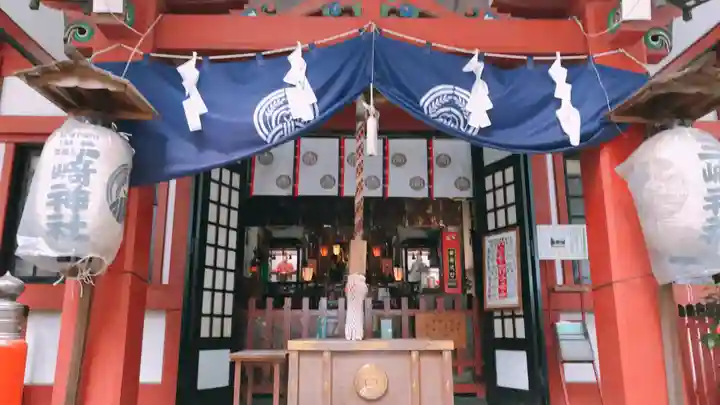 三崎稲荷神社の本殿・本堂