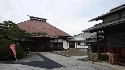延命寺の本殿・本堂