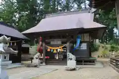 長屋神社の本殿