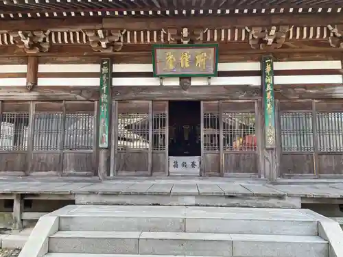 萬福寺の本殿・本堂