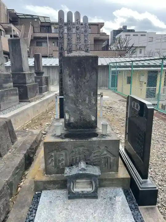 浄運寺の{uncategorized: "未分類", other: "その他", undefined: "問題あり", building: "その他建物", grave: "お墓", sacred_gate: "鳥居", guardian: "狛犬", statue: "像", buddha: "仏像", history: "歴史", nature: "自然", garden: "庭園", animal: "動物", pagoda: "塔", temizu: "手水舎", mountain_gate: "山門・神門", sanctuary: "本殿・本堂", subordinate: "末社・摂社", art: "芸術", scenery: "景色", jizo: "地蔵", ema: "絵馬", goshuin: "御朱印", omikuji: "おみくじ", items: "授与品その他", amulet: "お守り", goshuincho: "御朱印帳", eats: "食事", festival: "お祭り", votive_dance: "神楽", shichigosan: "七五三参", wedding: "結婚式", experience: "体験その他", initially: "初詣", around: "周辺", anti_infection: "感染症対策"}