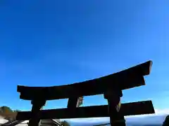 菱野健功神社の鳥居