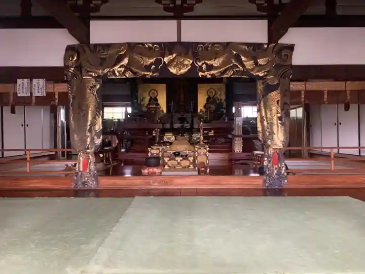 長楽寺の本殿・本堂