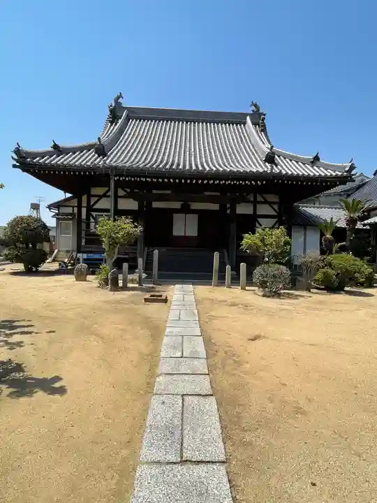 正縁寺の本殿・本堂