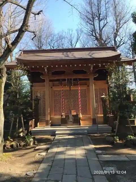 仲町氷川神社の本殿・本堂