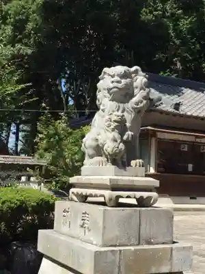 伊奈冨神社の狛犬