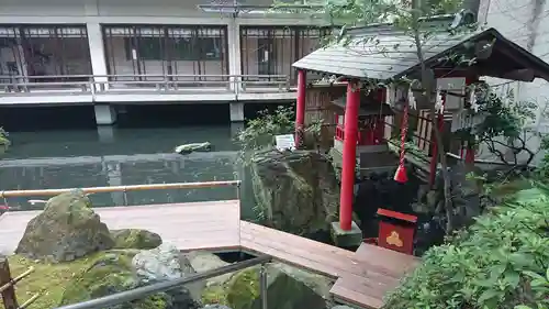 子安神社の末社