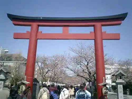 鶴岡八幡宮の鳥居