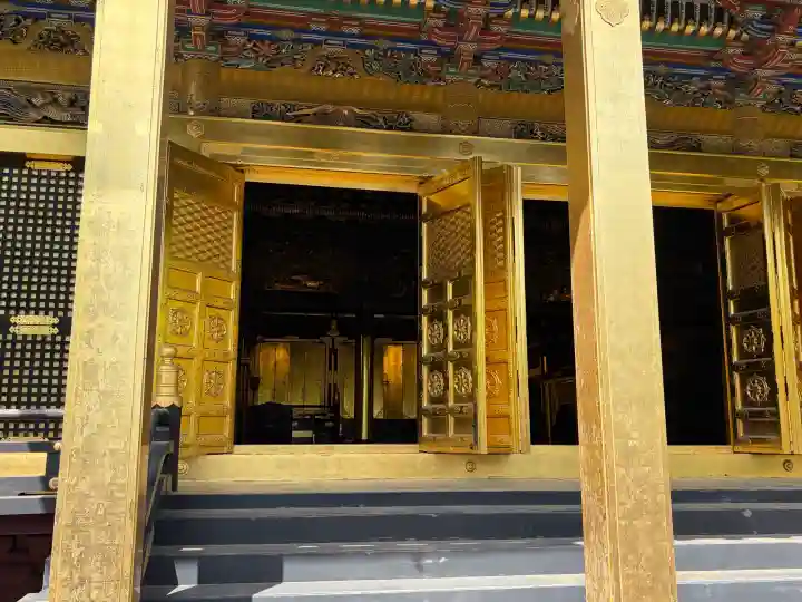 上野東照宮の{uncategorized: "未分類", other: "その他", undefined: "問題あり", building: "その他建物", grave: "お墓", sacred_gate: "鳥居", guardian: "狛犬", statue: "像", buddha: "仏像", history: "歴史", nature: "自然", garden: "庭園", animal: "動物", pagoda: "塔", temizu: "手水舎", mountain_gate: "山門・神門", sanctuary: "本殿・本堂", subordinate: "末社・摂社", art: "芸術", scenery: "景色", jizo: "地蔵", ema: "絵馬", goshuin: "御朱印", omikuji: "おみくじ", items: "授与品その他", amulet: "お守り", goshuincho: "御朱印帳", eats: "食事", festival: "お祭り", votive_dance: "神楽", shichigosan: "七五三参", wedding: "結婚式", experience: "体験その他", initially: "初詣", around: "周辺", anti_infection: "感染症対策"}