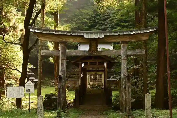 塩野神社(長野県)