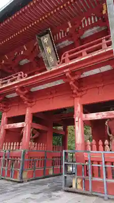 中禅寺の山門・神門