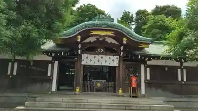 白金氷川神社の本殿・本堂