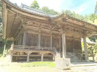 観音寺の本殿・本堂