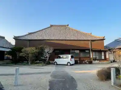 積善寺の{uncategorized: "未分類", other: "その他", undefined: "問題あり", building: "その他建物", grave: "お墓", sacred_gate: "鳥居", guardian: "狛犬", statue: "像", buddha: "仏像", history: "歴史", nature: "自然", garden: "庭園", animal: "動物", pagoda: "塔", temizu: "手水舎", mountain_gate: "山門・神門", sanctuary: "本殿・本堂", subordinate: "末社・摂社", art: "芸術", scenery: "景色", jizo: "地蔵", ema: "絵馬", goshuin: "御朱印", omikuji: "おみくじ", items: "授与品その他", amulet: "お守り", goshuincho: "御朱印帳", eats: "食事", festival: "お祭り", votive_dance: "神楽", shichigosan: "七五三参", wedding: "結婚式", experience: "体験その他", initially: "初詣", around: "周辺", anti_infection: "感染症対策"}