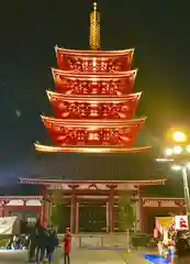 浅草寺の塔