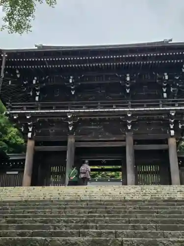 伊奈波神社の{uncategorized: "未分類", other: "その他", undefined: "問題あり", building: "その他建物", grave: "お墓", sacred_gate: "鳥居", guardian: "狛犬", statue: "像", buddha: "仏像", history: "歴史", nature: "自然", garden: "庭園", animal: "動物", pagoda: "塔", temizu: "手水舎", mountain_gate: "山門・神門", sanctuary: "本殿・本堂", subordinate: "末社・摂社", art: "芸術", scenery: "景色", jizo: "地蔵", ema: "絵馬", goshuin: "御朱印", omikuji: "おみくじ", items: "授与品その他", amulet: "お守り", goshuincho: "御朱印帳", eats: "食事", festival: "お祭り", votive_dance: "神楽", shichigosan: "七五三参", wedding: "結婚式", experience: "体験その他", initially: "初詣", around: "周辺", anti_infection: "感染症対策"}
