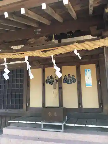 左内神社の本殿