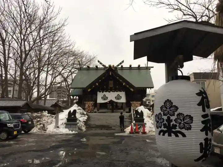 札幌諏訪神社の本殿・本堂