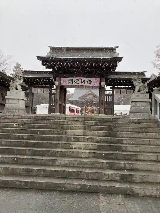 白鷺神社の山門・神門
