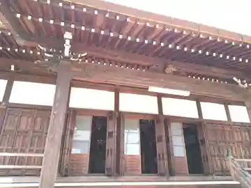 本誓寺の本殿・本堂