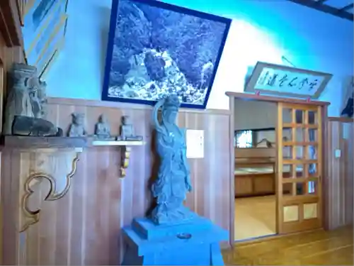 雲洞庵(新潟県)