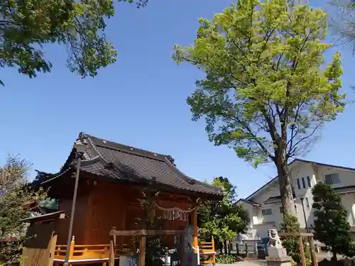 足立神社の本殿・本堂