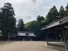 岩壺神社の建物その他