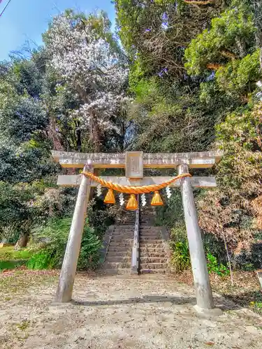 秋葉神社（国府町）の鳥居