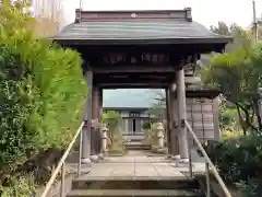 清雲寺の山門