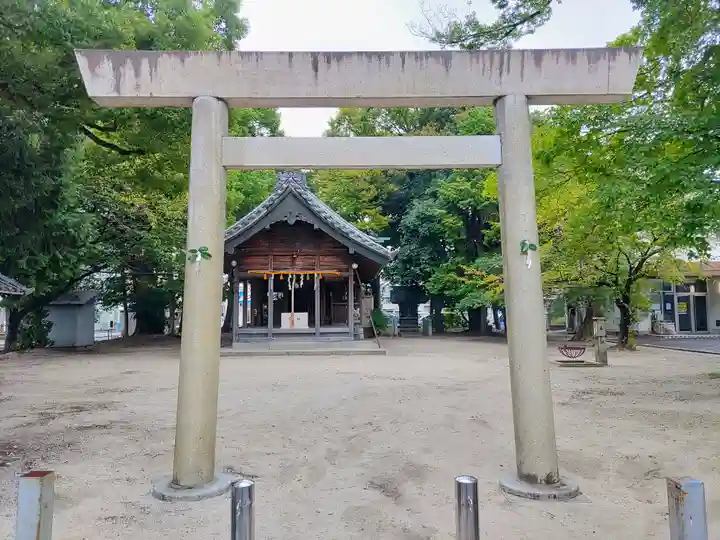 貴船社(貴船町)の鳥居