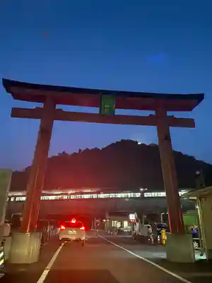 高尾山麓氷川神社の鳥居