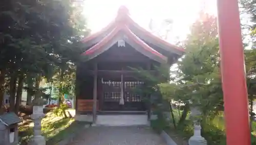 深川神社の本殿