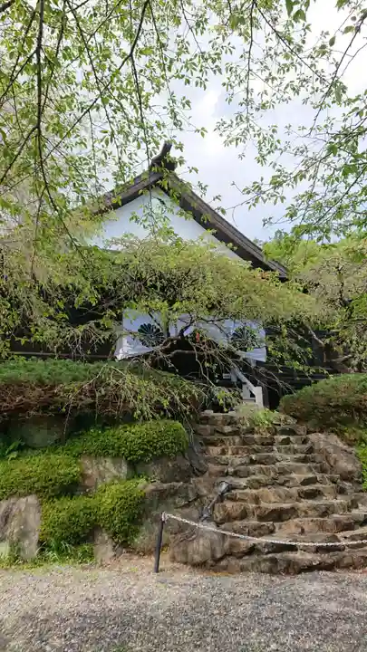 カナメ神宮の本殿・本堂