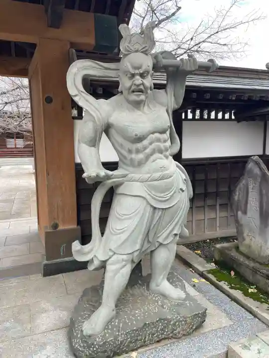 廣龍寺の{uncategorized: "未分類", other: "その他", undefined: "問題あり", building: "その他建物", grave: "お墓", sacred_gate: "鳥居", guardian: "狛犬", statue: "像", buddha: "仏像", history: "歴史", nature: "自然", garden: "庭園", animal: "動物", pagoda: "塔", temizu: "手水舎", mountain_gate: "山門・神門", sanctuary: "本殿・本堂", subordinate: "末社・摂社", art: "芸術", scenery: "景色", jizo: "地蔵", ema: "絵馬", goshuin: "御朱印", omikuji: "おみくじ", items: "授与品その他", amulet: "お守り", goshuincho: "御朱印帳", eats: "食事", festival: "お祭り", votive_dance: "神楽", shichigosan: "七五三参", wedding: "結婚式", experience: "体験その他", initially: "初詣", around: "周辺", anti_infection: "感染症対策"}