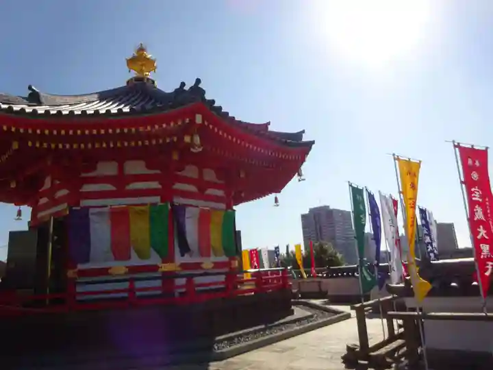 孝道山のその他建物