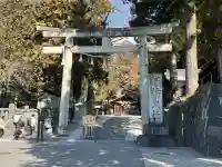 諏訪大社下社春宮の{uncategorized: "未分類", other: "その他", undefined: "問題あり", building: "その他建物", grave: "お墓", sacred_gate: "鳥居", guardian: "狛犬", statue: "像", buddha: "仏像", history: "歴史", nature: "自然", garden: "庭園", animal: "動物", pagoda: "塔", temizu: "手水舎", mountain_gate: "山門・神門", sanctuary: "本殿・本堂", subordinate: "末社・摂社", art: "芸術", scenery: "景色", jizo: "地蔵", ema: "絵馬", goshuin: "御朱印", omikuji: "おみくじ", items: "授与品その他", amulet: "お守り", goshuincho: "御朱印帳", eats: "食事", festival: "お祭り", votive_dance: "神楽", shichigosan: "七五三参", wedding: "結婚式", experience: "体験その他", initially: "初詣", around: "周辺", anti_infection: "感染症対策"}