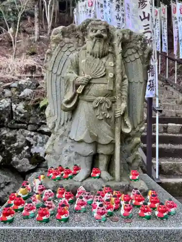 英彦山神宮の{uncategorized: "未分類", other: "その他", undefined: "問題あり", building: "その他建物", grave: "お墓", sacred_gate: "鳥居", guardian: "狛犬", statue: "像", buddha: "仏像", history: "歴史", nature: "自然", garden: "庭園", animal: "動物", pagoda: "塔", temizu: "手水舎", mountain_gate: "山門・神門", sanctuary: "本殿・本堂", subordinate: "末社・摂社", art: "芸術", scenery: "景色", jizo: "地蔵", ema: "絵馬", goshuin: "御朱印", omikuji: "おみくじ", items: "授与品その他", amulet: "お守り", goshuincho: "御朱印帳", eats: "食事", festival: "お祭り", votive_dance: "神楽", shichigosan: "七五三参", wedding: "結婚式", experience: "体験その他", initially: "初詣", around: "周辺", anti_infection: "感染症対策"}