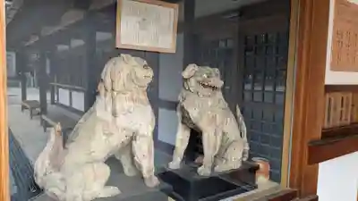 児守神社の狛犬