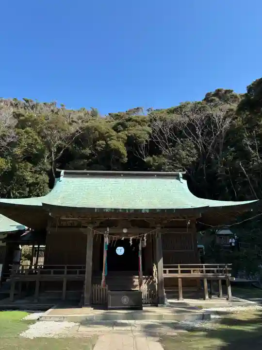 洲崎神社の{uncategorized: "未分類", other: "その他", undefined: "問題あり", building: "その他建物", grave: "お墓", sacred_gate: "鳥居", guardian: "狛犬", statue: "像", buddha: "仏像", history: "歴史", nature: "自然", garden: "庭園", animal: "動物", pagoda: "塔", temizu: "手水舎", mountain_gate: "山門・神門", sanctuary: "本殿・本堂", subordinate: "末社・摂社", art: "芸術", scenery: "景色", jizo: "地蔵", ema: "絵馬", goshuin: "御朱印", omikuji: "おみくじ", items: "授与品その他", amulet: "お守り", goshuincho: "御朱印帳", eats: "食事", festival: "お祭り", votive_dance: "神楽", shichigosan: "七五三参", wedding: "結婚式", experience: "体験その他", initially: "初詣", around: "周辺", anti_infection: "感染症対策"}