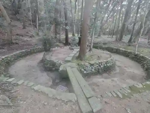 高龗神社の建物その他